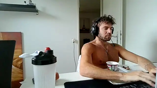 alpha-hunk online show from 05-20-26, 10:01