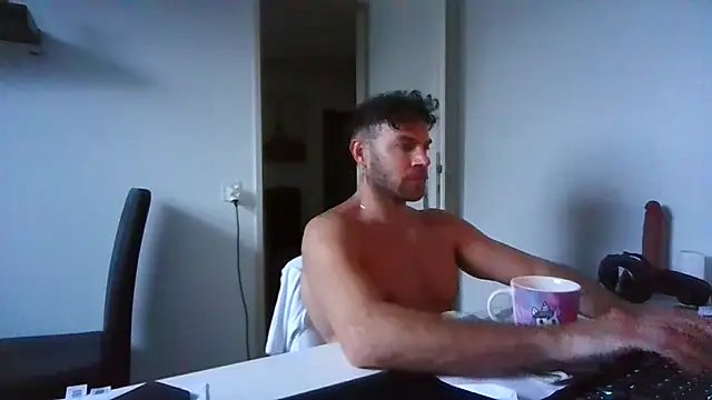 alpha-hunk online show from 04-11-26, 05:49