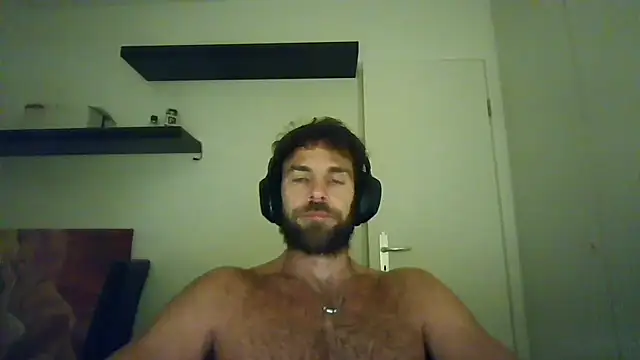 alpha-hunk online show from 10-21-25, 06:29