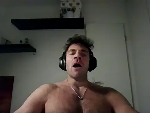 alpha-hunk online show from 11-09-25, 09:19