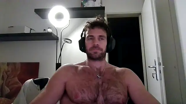 alpha-hunk online show from 11-23-25, 09:36