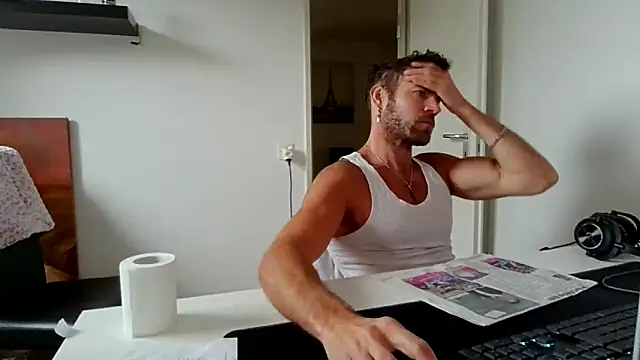 alpha-hunk online show from 05-11-26, 09:10