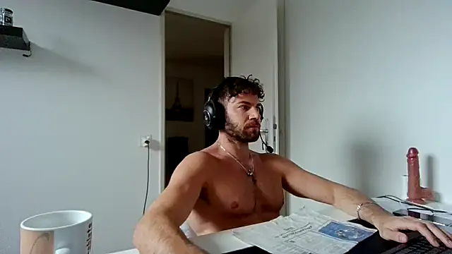 alpha-hunk online show from 03-25-26, 12:37