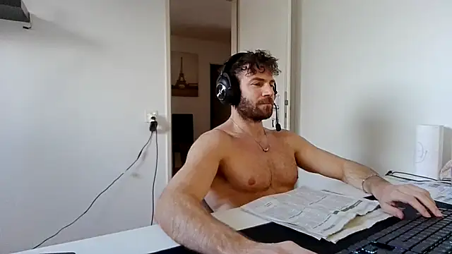 alpha-hunk online show from 01-06-26, 12:31