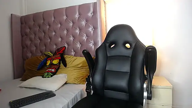 Sr Magnus  online show from 09-22-25, 04:51