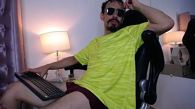 Sr Magnus  online show from 09-25-25, 06:30