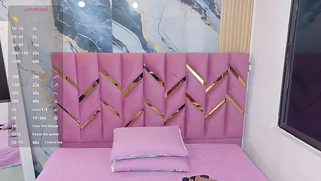 collegepawglovedaddy online show from 03-11-26, 07:52