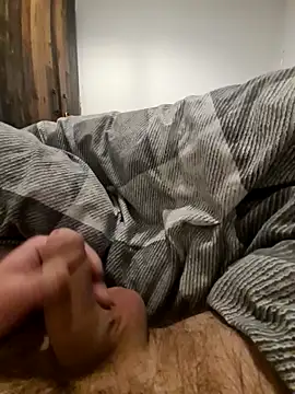 Snapshot of NiceBone000 chatting on 02-17-26, 09:23 NiceBone000 online show from 02-17-26, 09:23