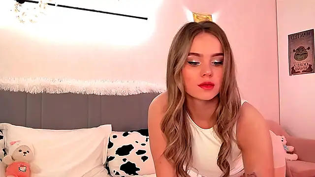 SIlviaBeyt online show from 10-24-25, 09:14