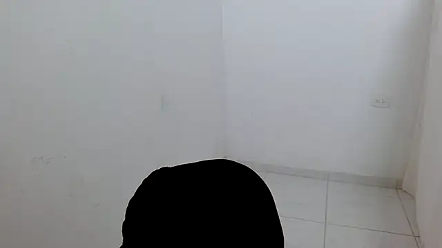 Snapshot of estefania224 chatting on 07-15-26, 10:33 estefania224 online show from 07-15-26, 10:33