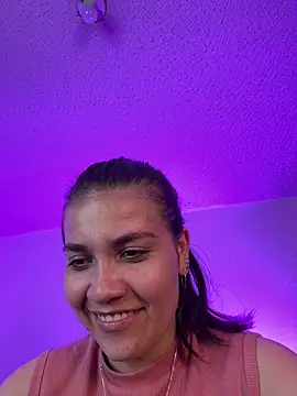 aurora divine online show from 03-25-26, 07:02