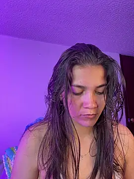 aurora divine online show from 04-04-26, 06:58