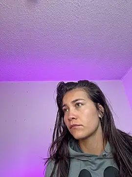 aurora divine online show from 04-26-26, 08:33