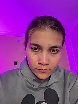 aurora divine online show from 02-13-26, 10:43