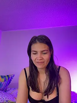 aurora divine online show from 03-21-26, 07:07