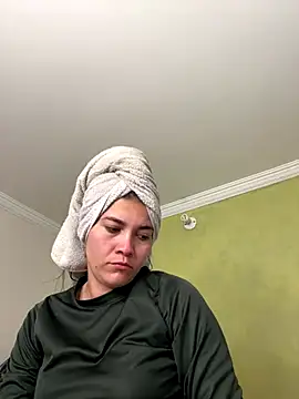 aurora divine online show from 01-08-26, 01:28