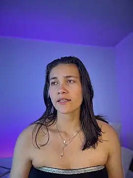 aurora divine online show from 05-26-26, 09:02