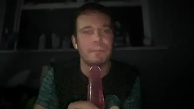 Snapshot of GotItGoin chatting on 09-14-25, 01:17 GotItGoin online show from 09-14-25, 01:17