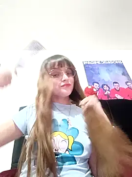 Snapshot of Lucyy-hess chatting on 01-12-25, 02:03 Lucyy-hess online show from 01-12-25, 02:03