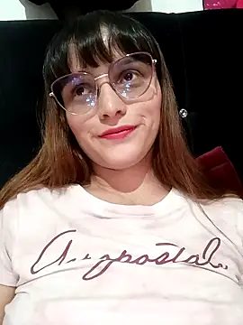 Snapshot of Lucyy-hess chatting on 02-04-25, 09:41 Lucyy-hess online show from 02-04-25, 09:41