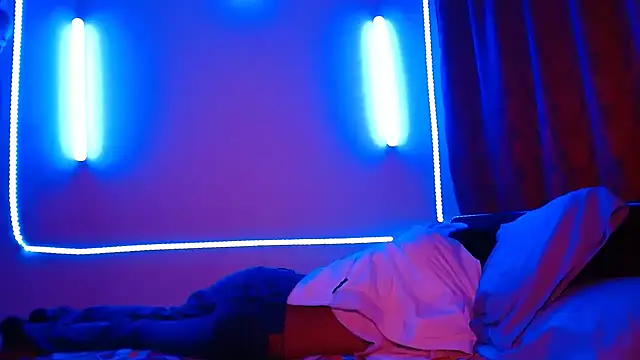 dani07- online show from 10-09-25, 01:28