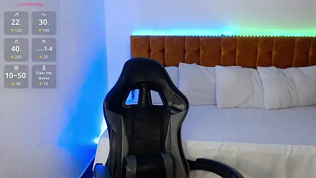 alexiaaross online show from 11-18-25, 11:59