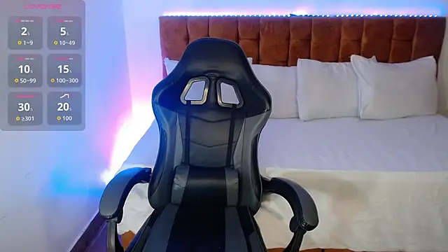 alexiaaross online show from 11-07-25, 05:56