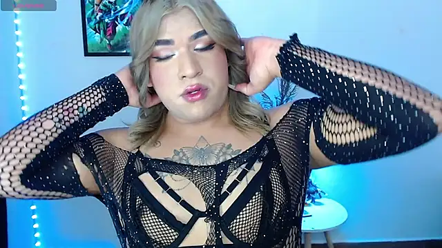 alexiaaross online show from 06-30-26, 02:17