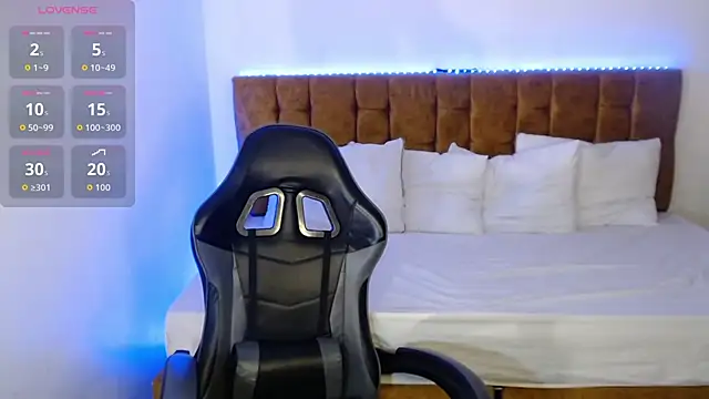 alexiaaross online show from 11-01-25, 04:52