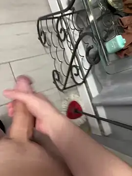 Snapshot of bigbeast19393 chatting on 02-13-26, 11:43 bigbeast19393 online show from 02-13-26, 11:43