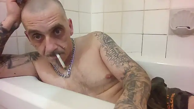 CandiedPompano online show from 09-26-25, 04:19