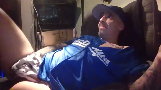 CandiedPompano online show from 09-26-25, 07:54