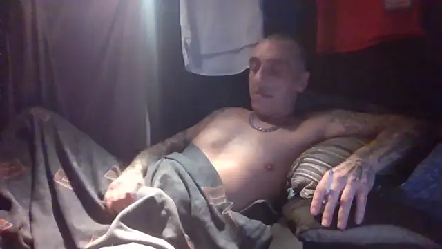 CandiedPompano online show from 10-05-25, 05:03