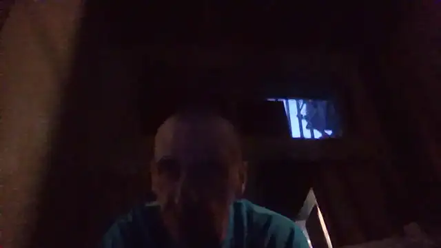 CandiedPompano online show from 11-04-25, 10:02