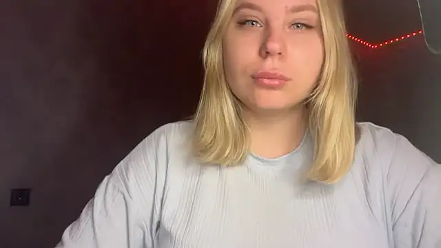 Thalia  Star online show from 11-27-25, 04:46