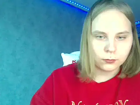 Snapshot of Thalia__Star chatting on 03-03-25, 01:23 Thalia Star online show from 03-03-25, 01:23