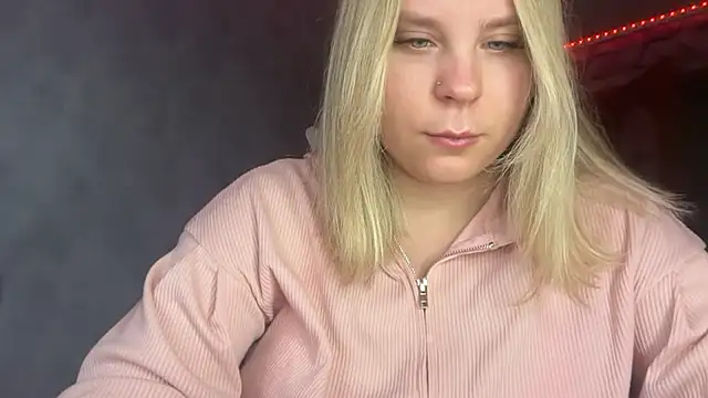 Thalia  Star online show from 12-05-25, 09:41