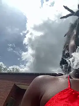 choclatepeaach online show from 04-04-26, 07:42