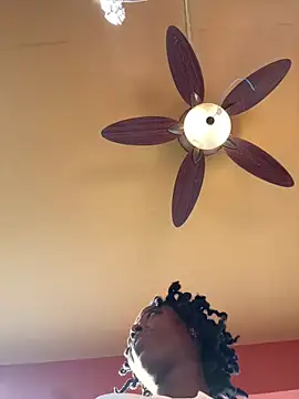 choclatepeaach online show from 02-15-26, 08:52