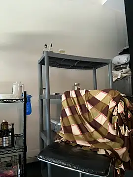Snapshot of choclatepeaach chatting on 06-11-26, 03:20 choclatepeaach online show from 06-11-26, 03:20