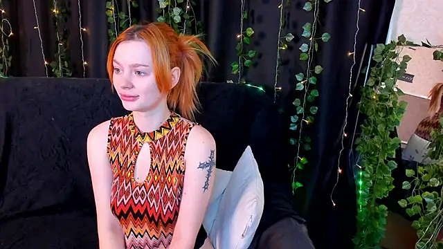 Precious-Lara online show from 12-24-24, 06:33