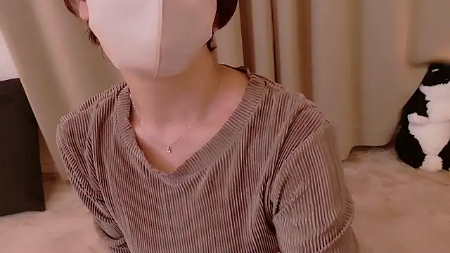 Snapshot of Risa_06 chatting on 09-29-25, 11:38 Risa 06 online show from 09-29-25, 11:38