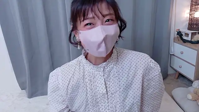 Risa 06 online show from 02-28-26, 12:27