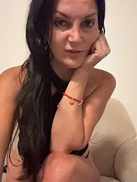 Snapshot of -OLYA- chatting on 09-11-25, 11:05 -OLYA- online show from 09-11-25, 11:05