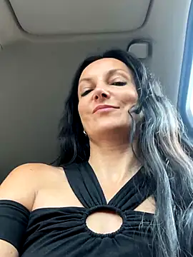 Snapshot of -OLYA- chatting on 09-09-25, 06:23 -OLYA- online show from 09-09-25, 06:23