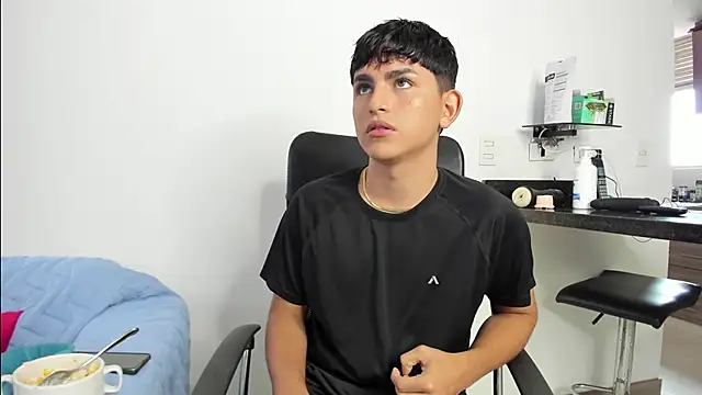 Lyam ap online show from 02-21-25, 03:54