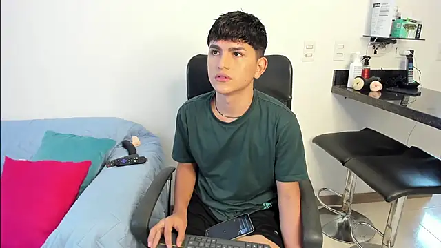 Lyam ap online show from 02-20-25, 03:19