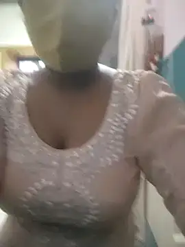 Snapshot of Dr_Chhaya chatting on 02-25-25, 03:09 Dr Chhaya online show from 02-25-25, 03:09