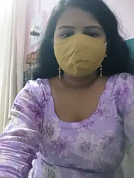 Snapshot of Dr_Chhaya chatting on 03-10-25, 08:28 Dr Chhaya online show from 03-10-25, 08:28