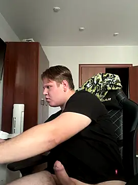 Snapshot of big_boy163 chatting on 10-16-25, 05:49 big boy163 online show from 10-16-25, 05:49